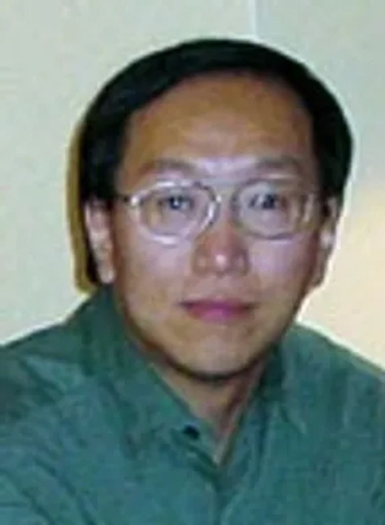 Guang Cao, E-CACS President 2006
