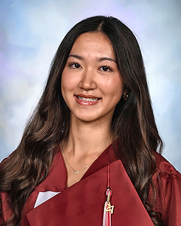Portrait of Alina Zhu